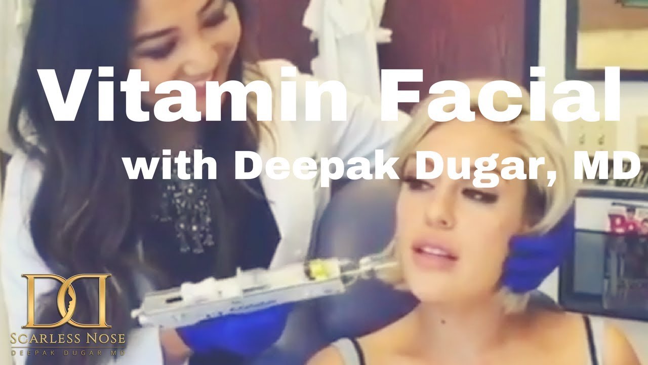 a plastic surgeon injecting vitamin facial to her female patient's face